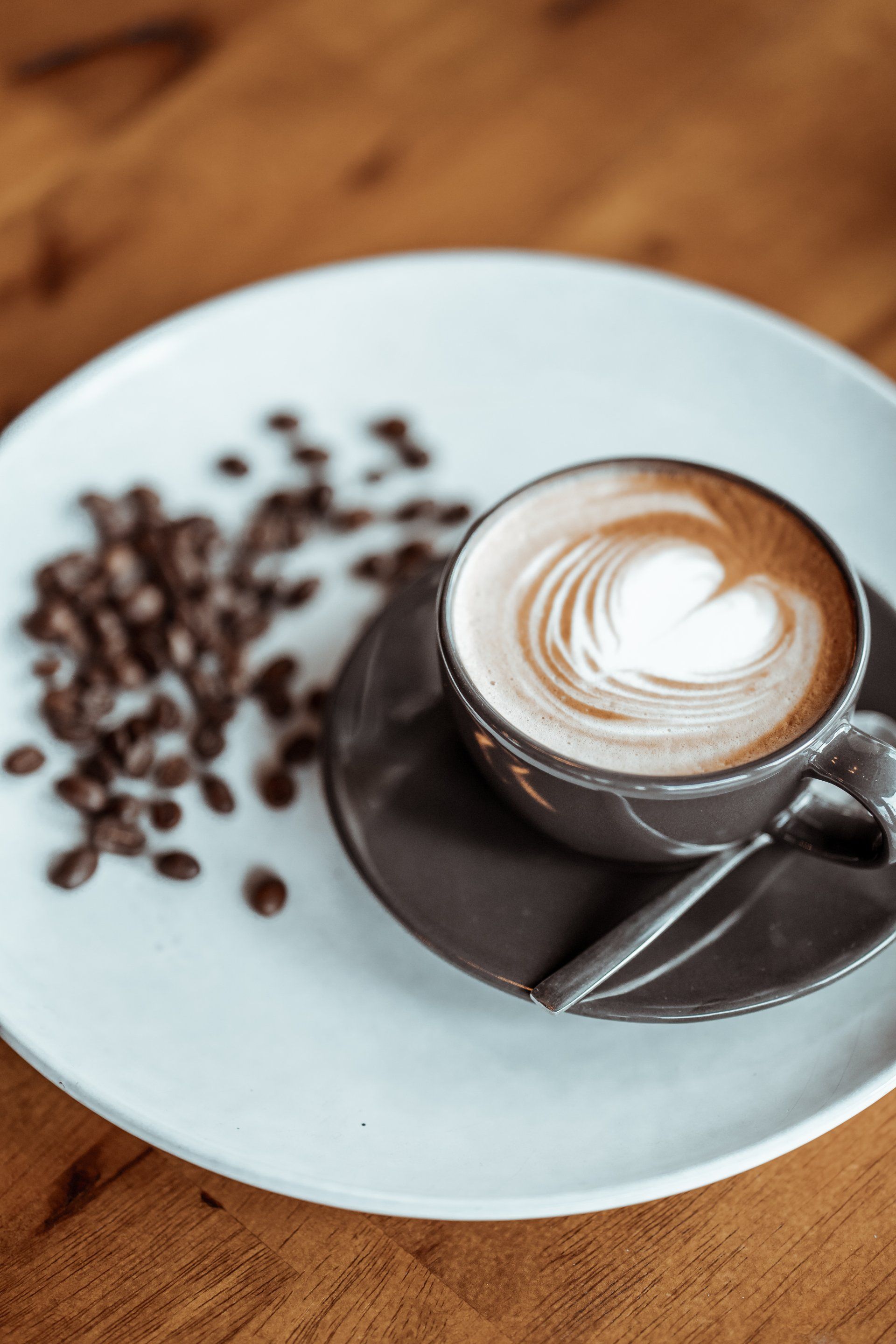 Bij Kapsalon Trenz staat de koffie altijd klaar. Moet je even wachten? Dan krijg je een heerlijk kopje koffie met wat lekkers