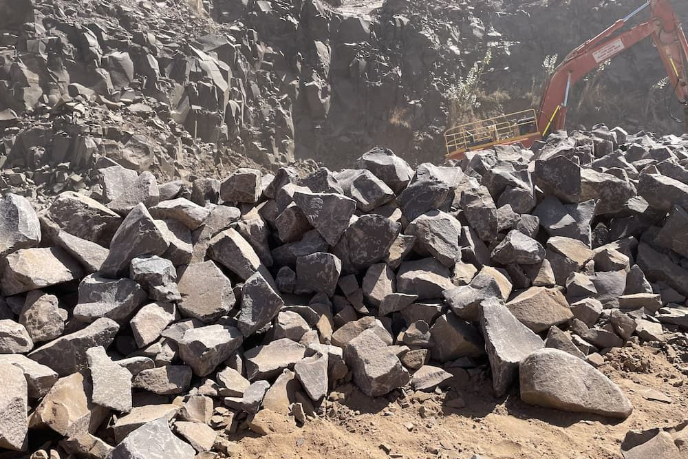 Quarry Rock — D&S Quarries in Lansdowne, NT