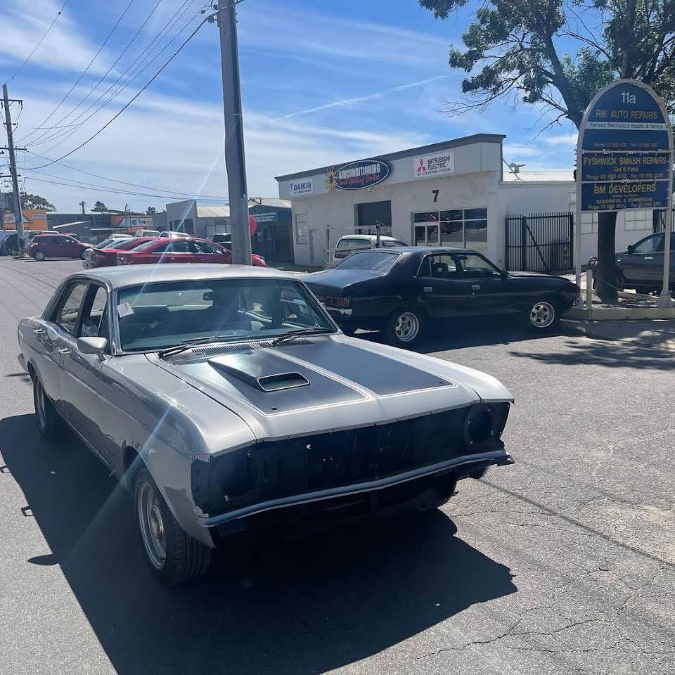 Spray Painters in Canberra Fyshwick Smash Repairs