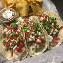 Ahi tuna tacos