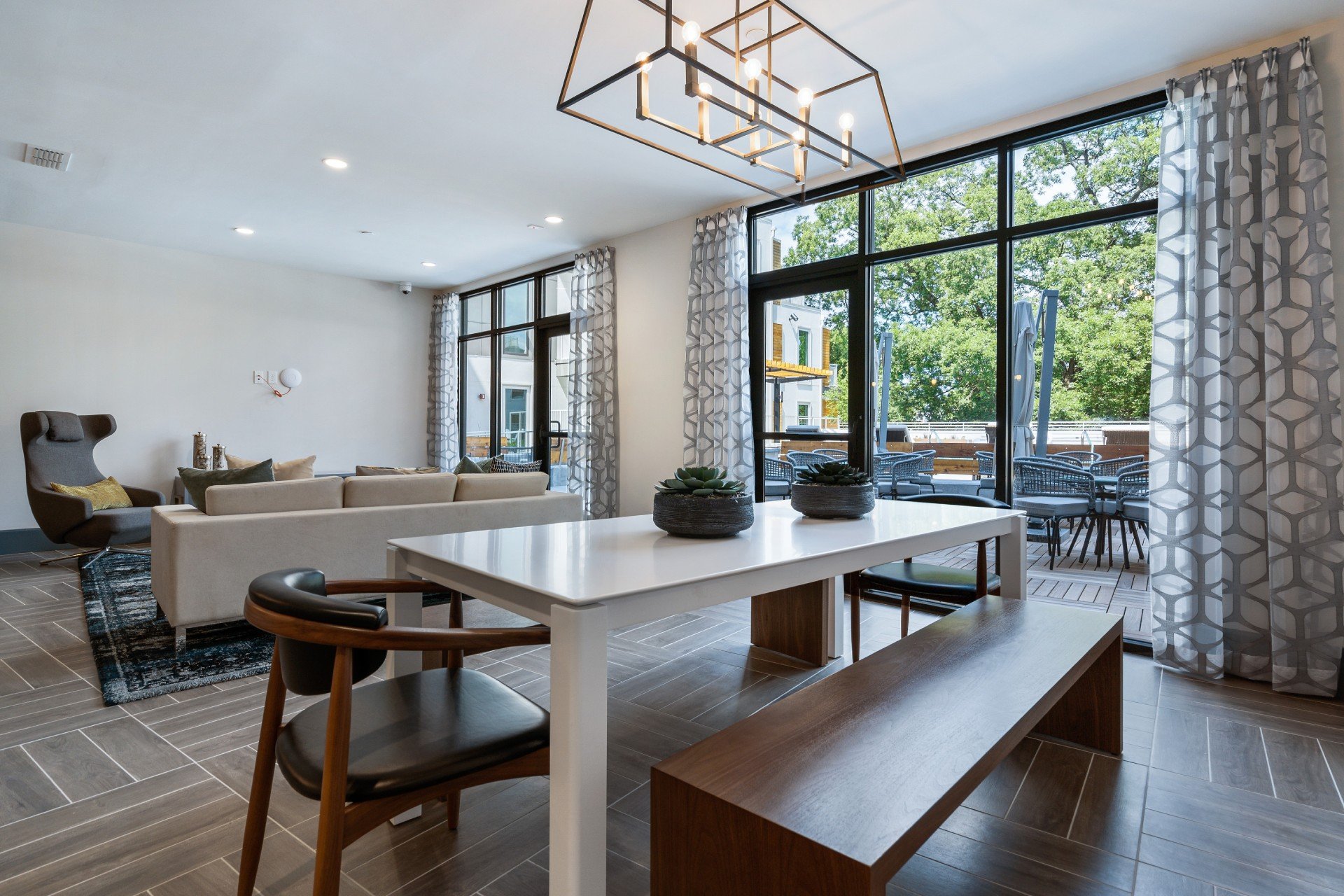 Home Deluxeton Homes Dunwoody, GA 30346