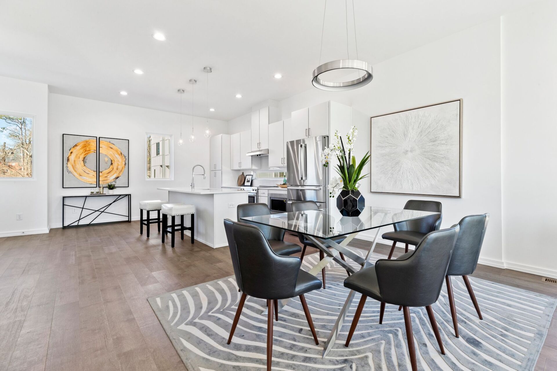 photograph-dining