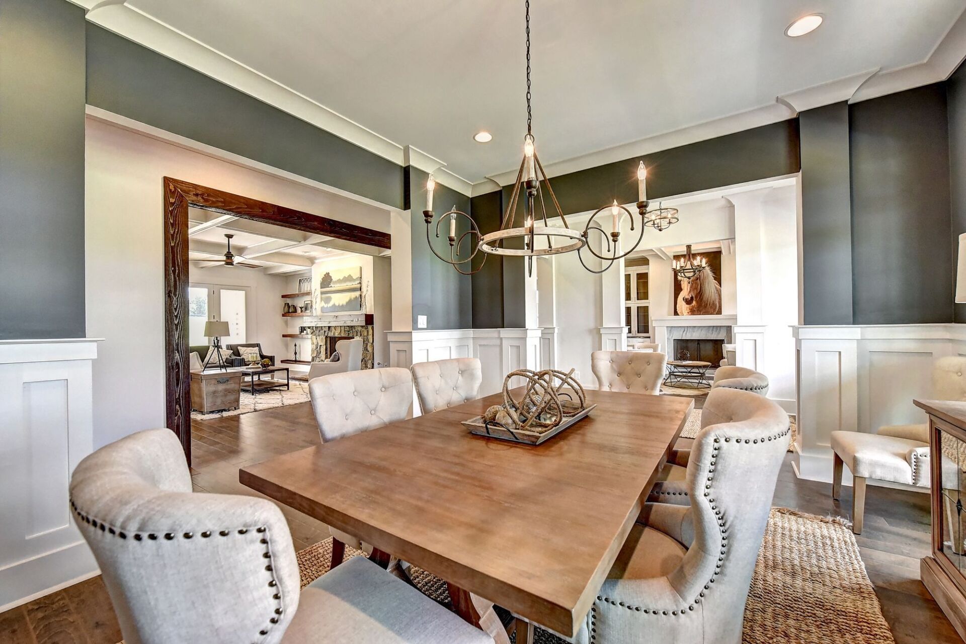 photograph-dining