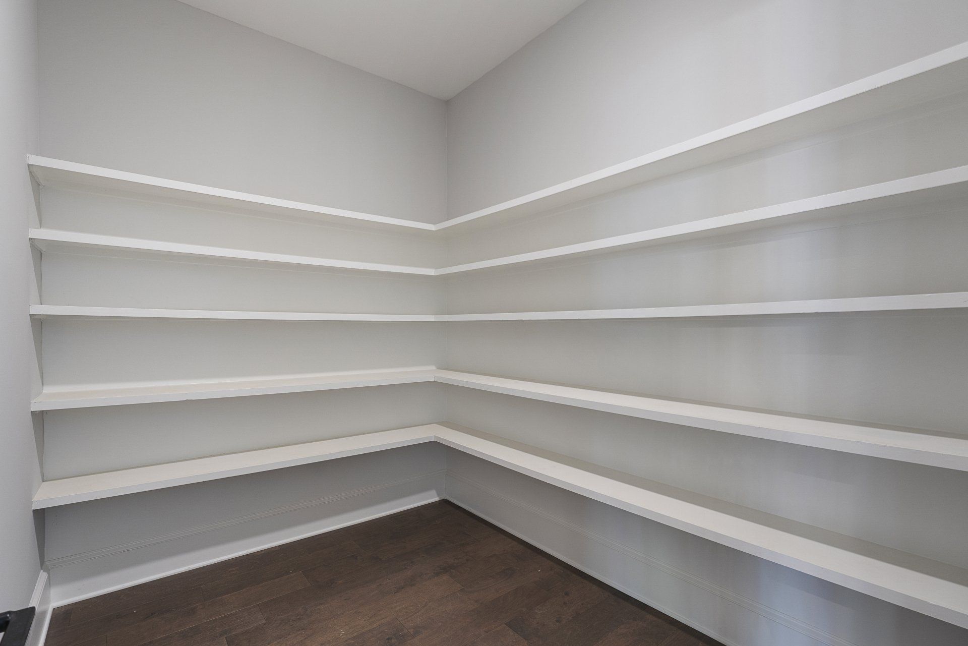 photograph-pantry