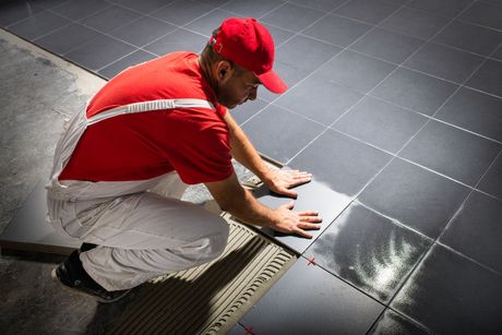 Floor ceramic tiles installation