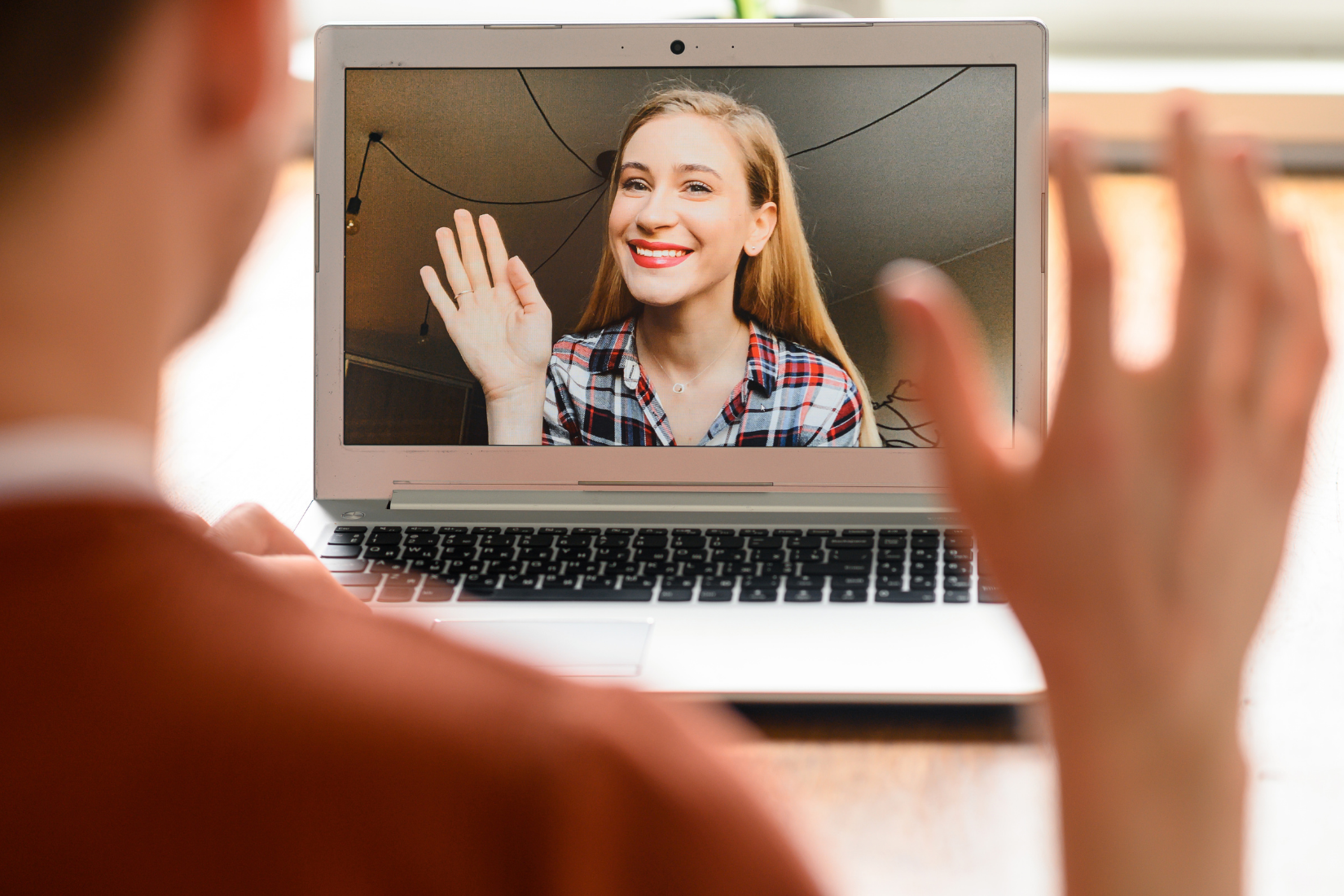 Virtual meeting preparation between client and Virtual Assistant.