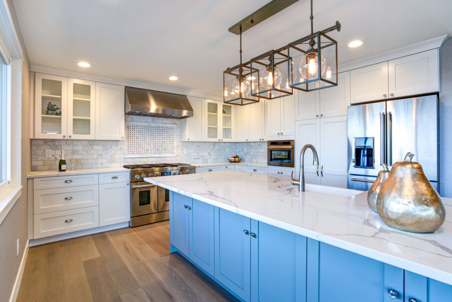 interior photo of a modern kitchen