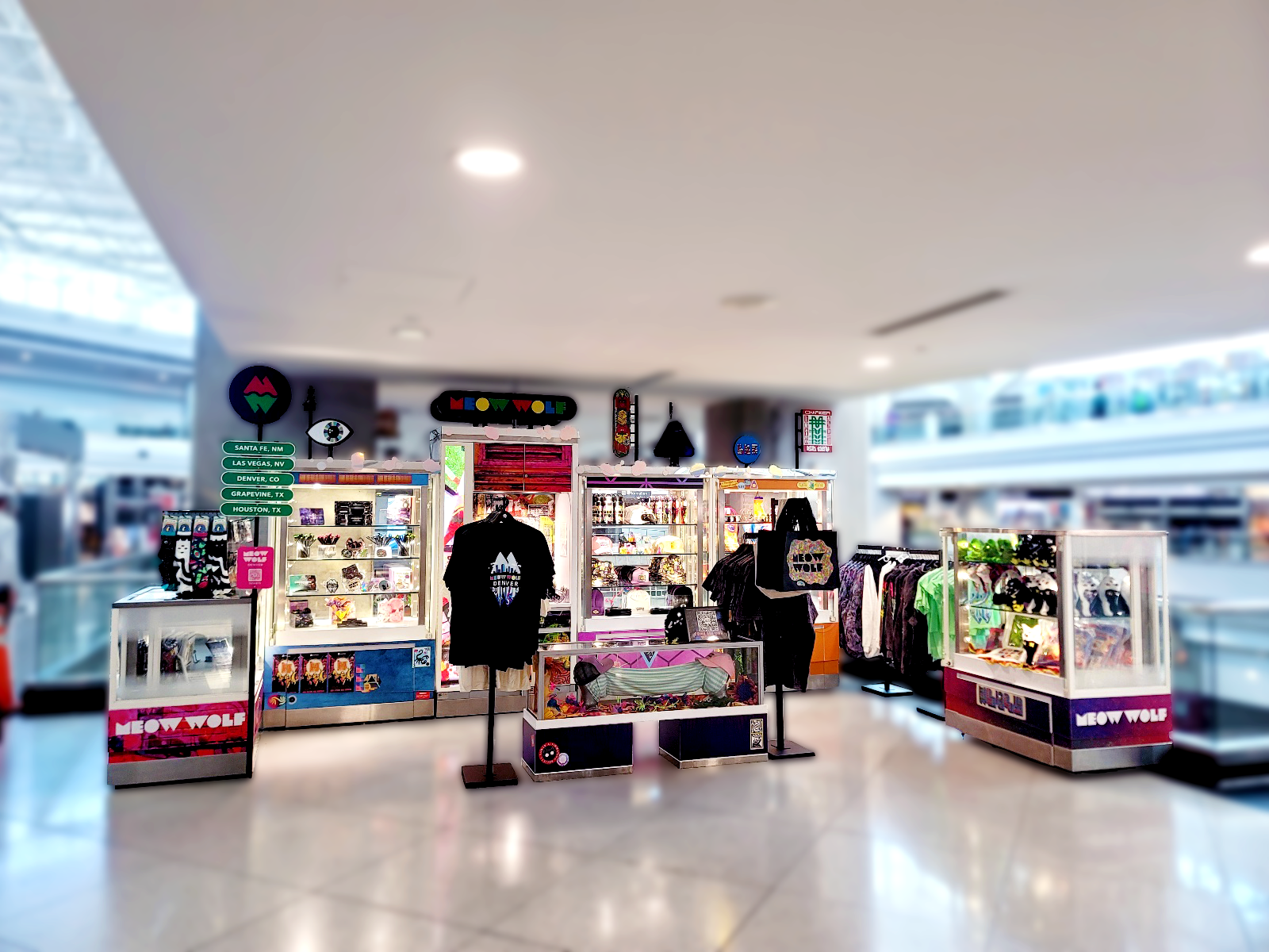 Meow Wold Kiosk at DEN Airport
