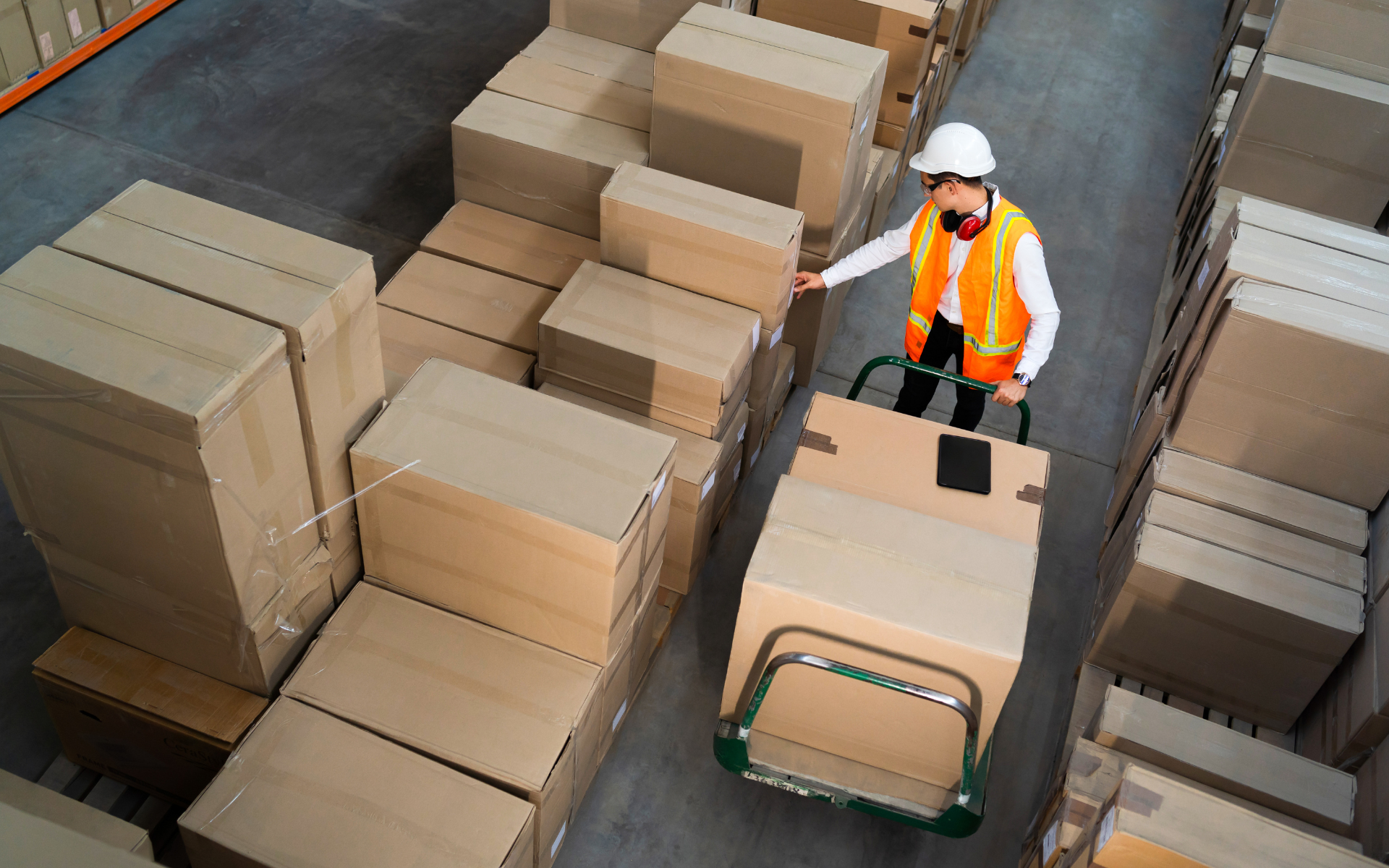 Pallet storage warehouse in the Netherlands Europe for ambient goods