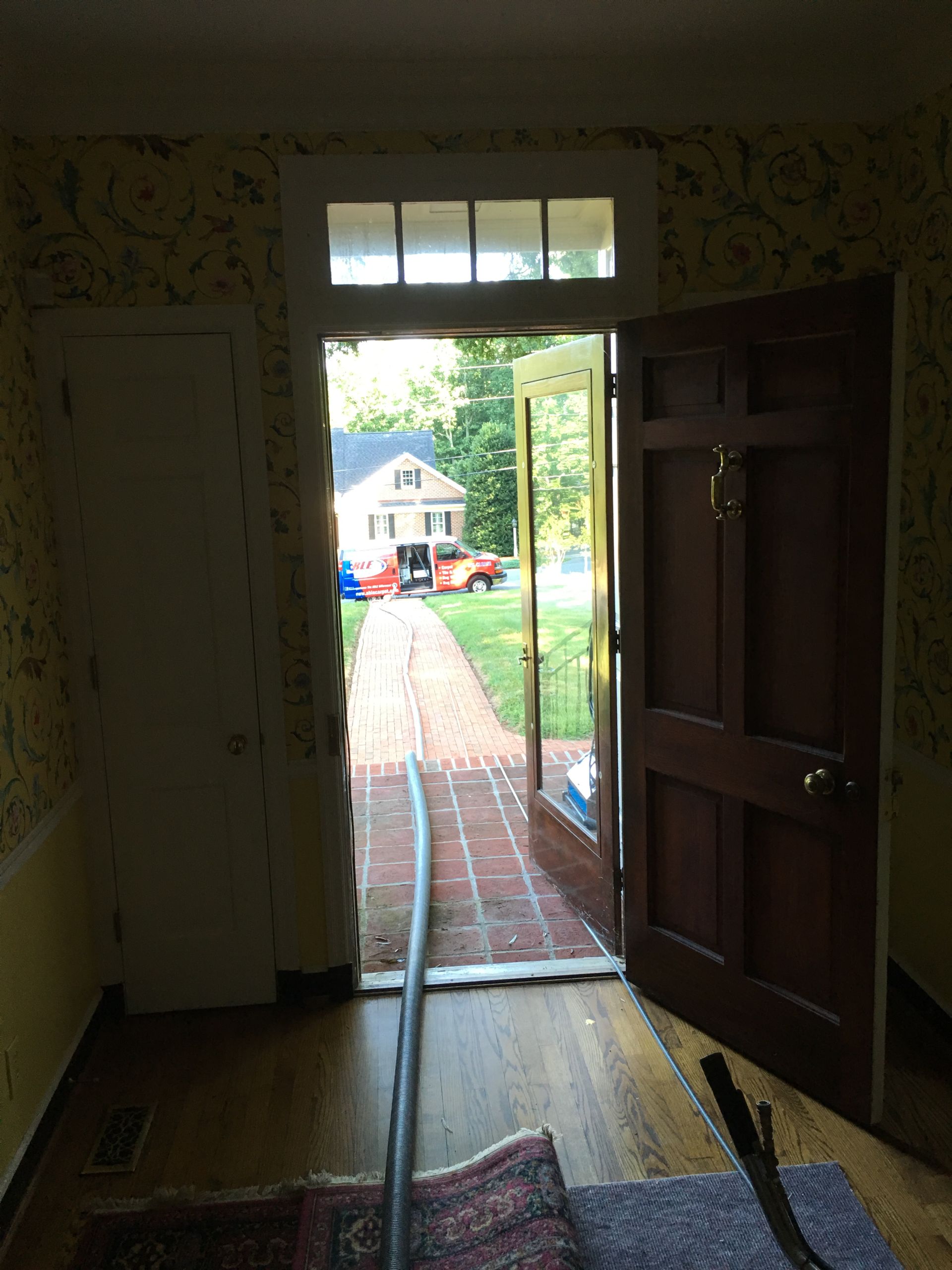 Able Carpet & Rug Cleaning Svc on the job