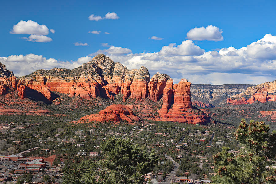 Airport Mesa with views of Coffeepot rock on Starlite Adventures 9 hour site seeing tour.