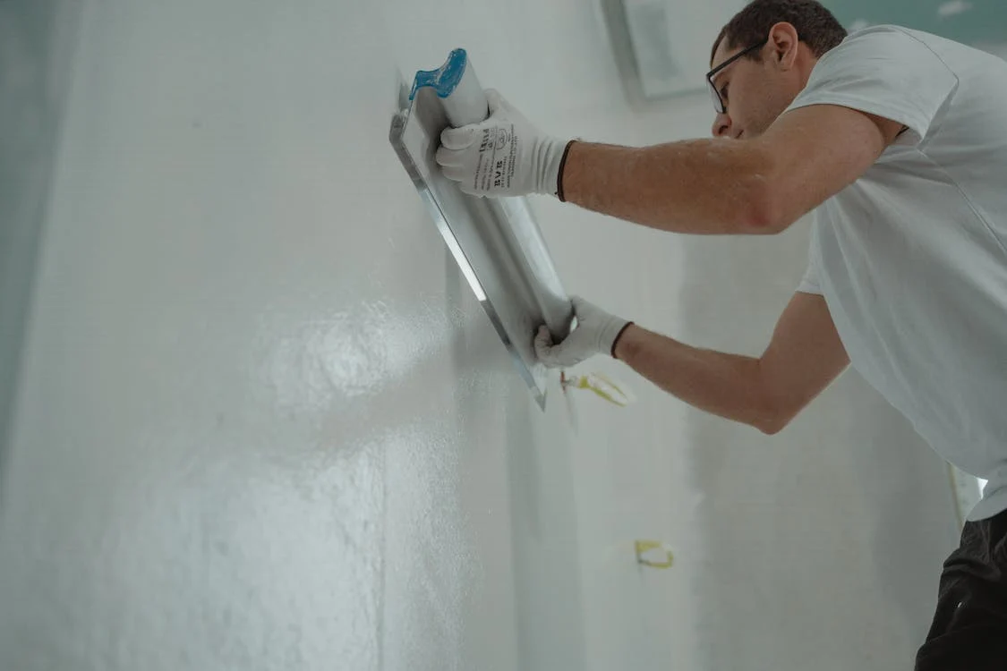 man painting long island ny
