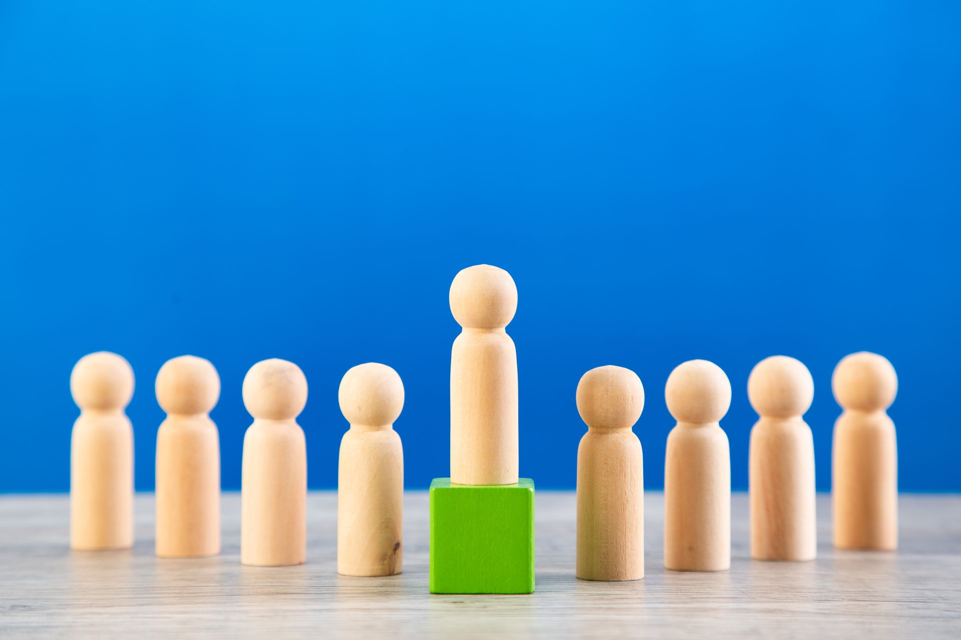 figures arranged neatly