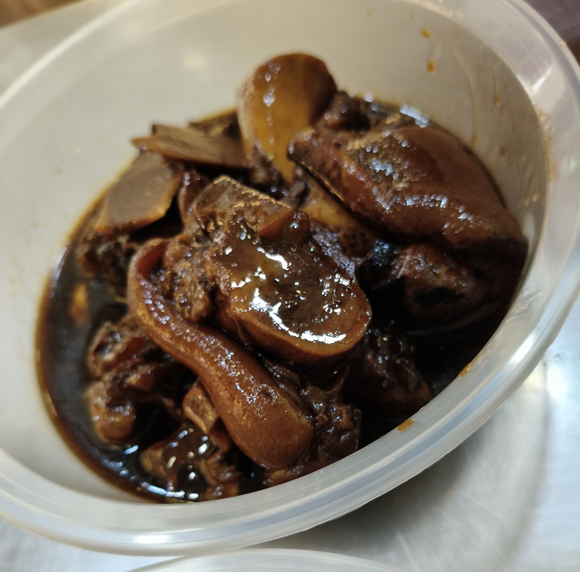 Braised pig trotter 卤猪脚
