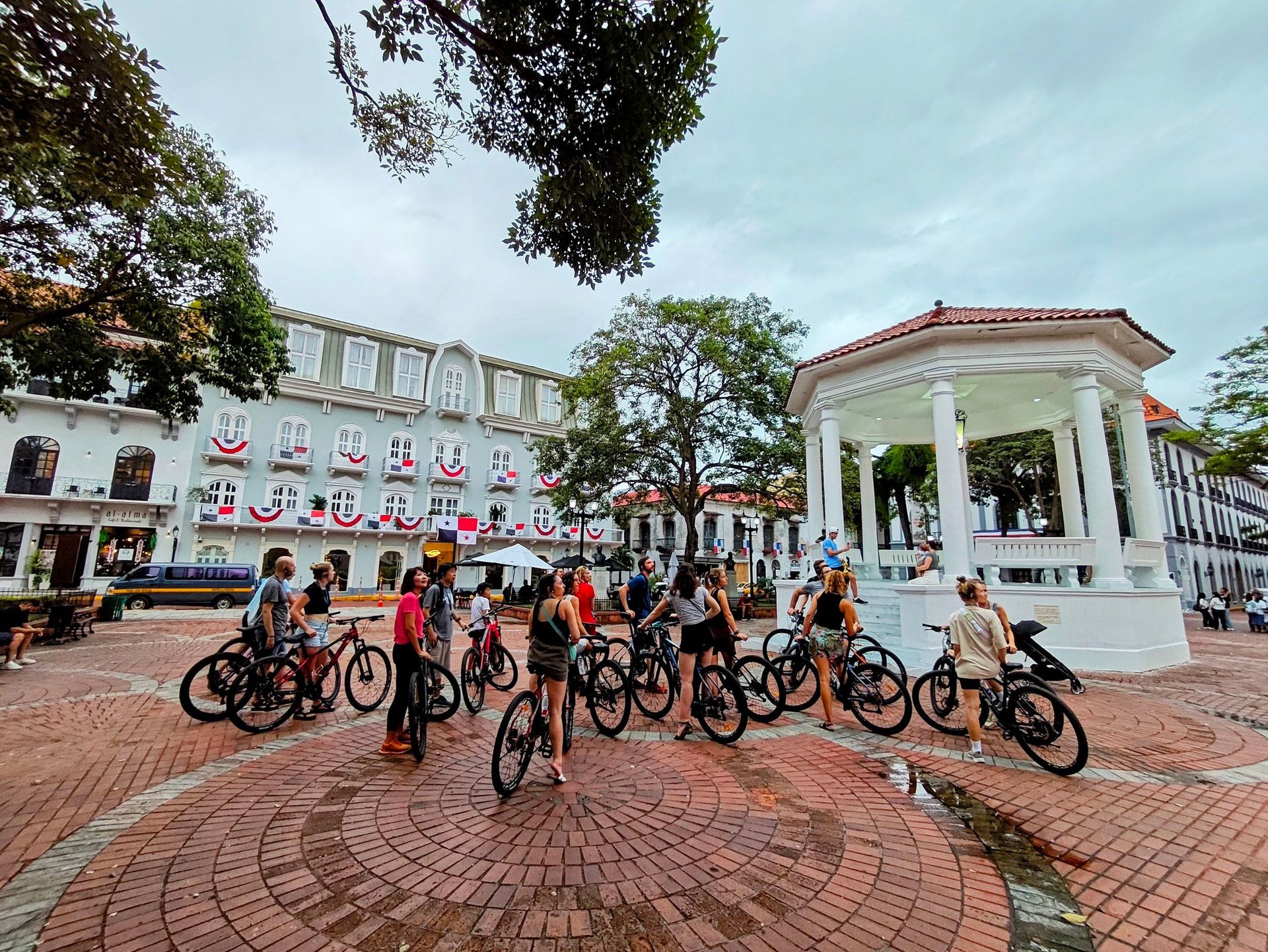 Casco Viejo Gastro Bike Tour in Panama City