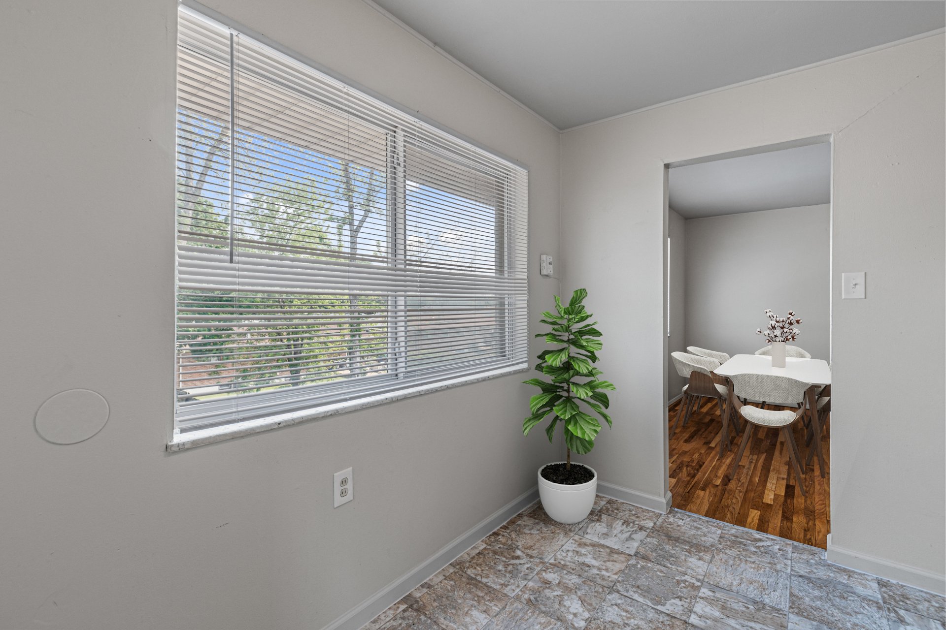 Charbonier Apartments Florissant, MO