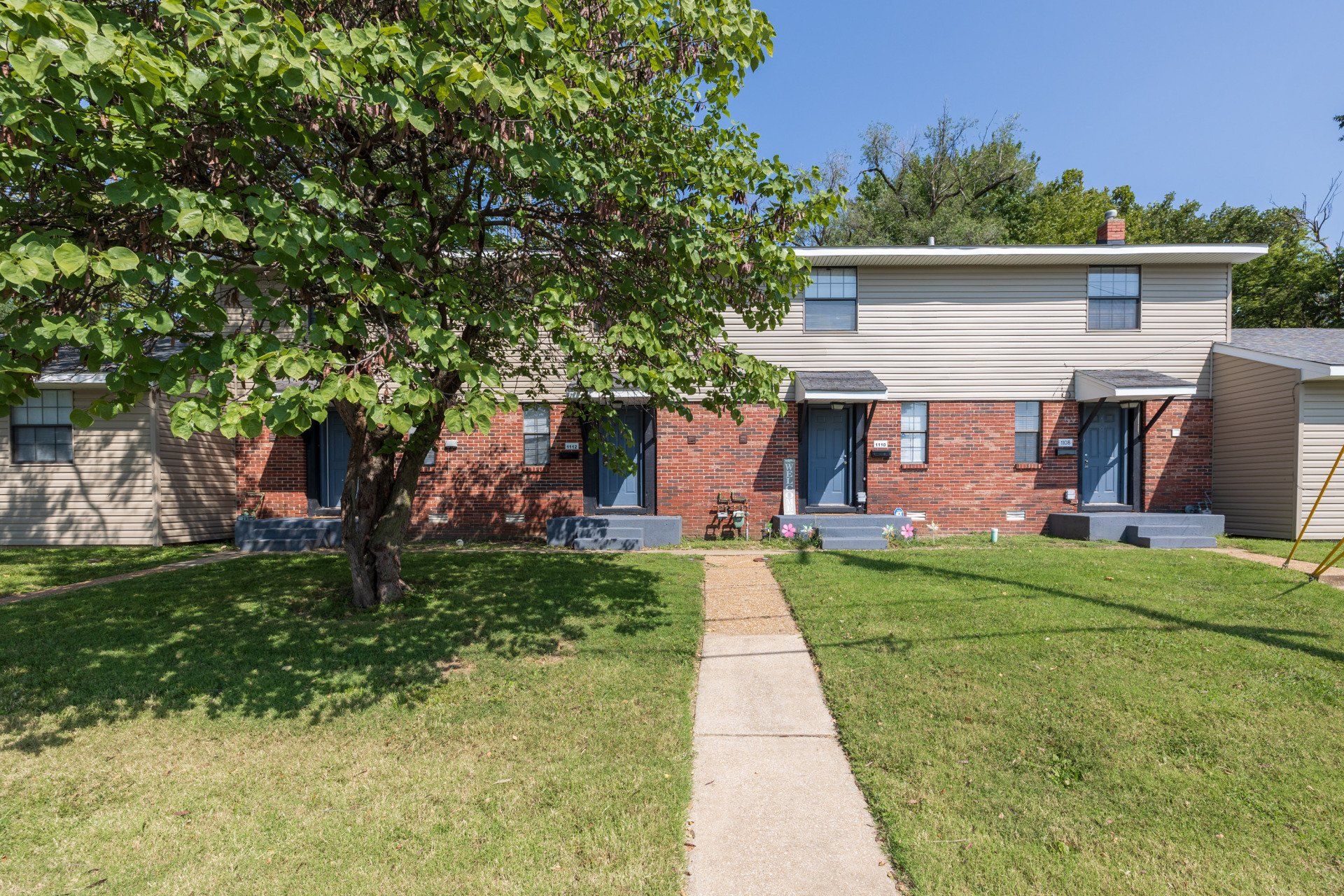amber terrace apartments exterior