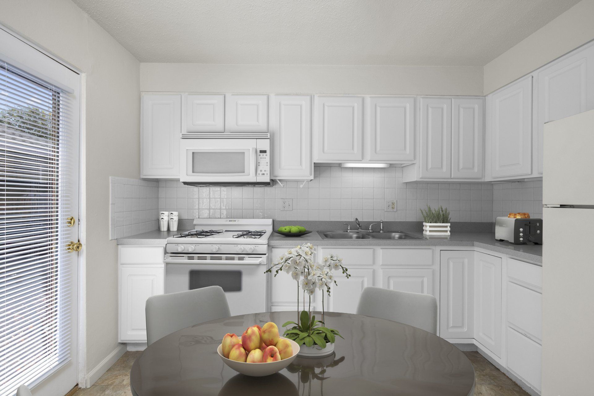 kitchen/dining