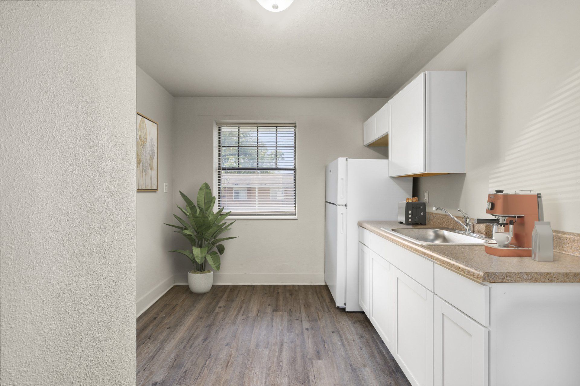 amber terrace 2 bedroom apartment kitchen