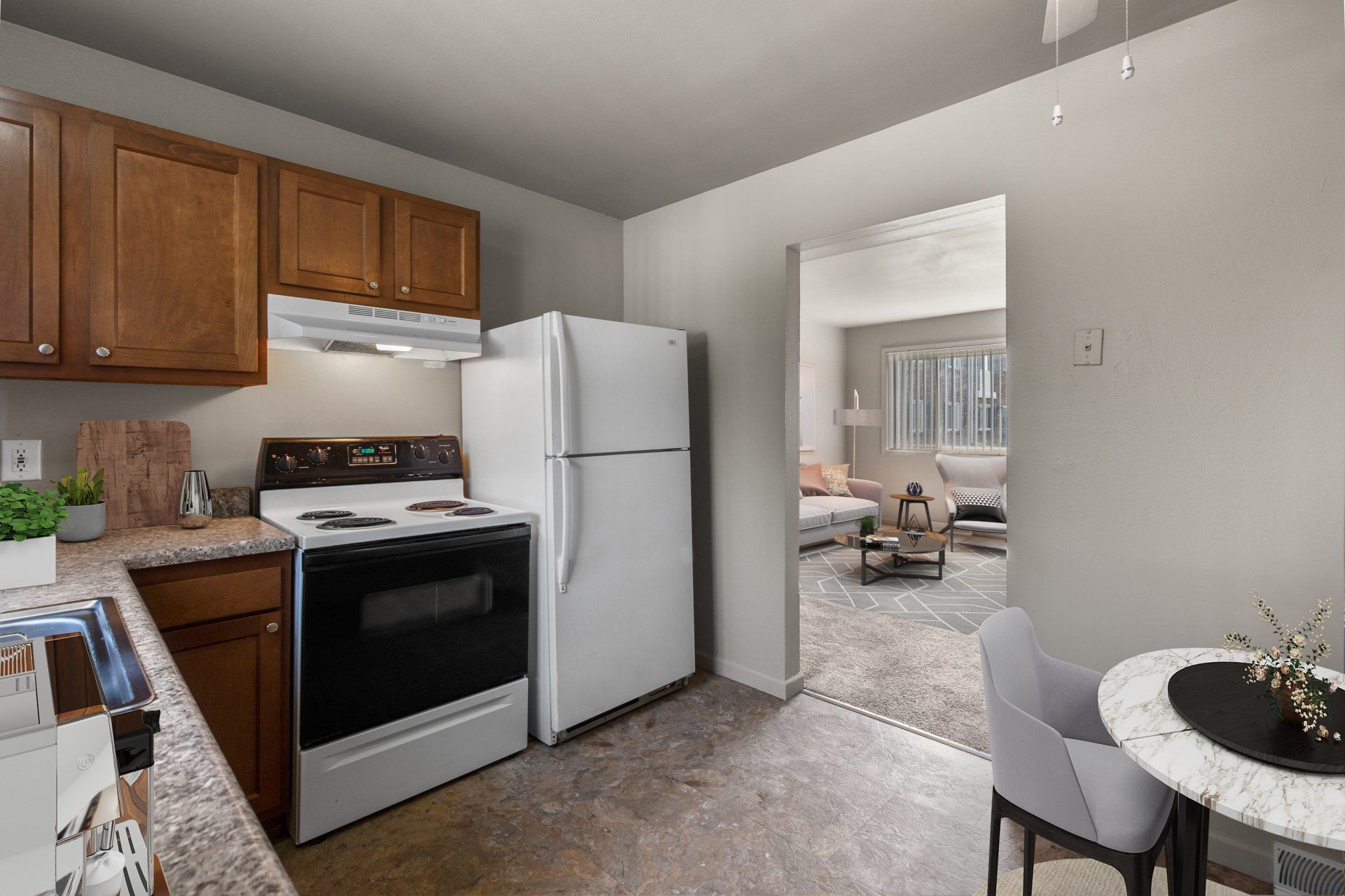 2 Bedroom / 1.5 bathroom unit kitchen