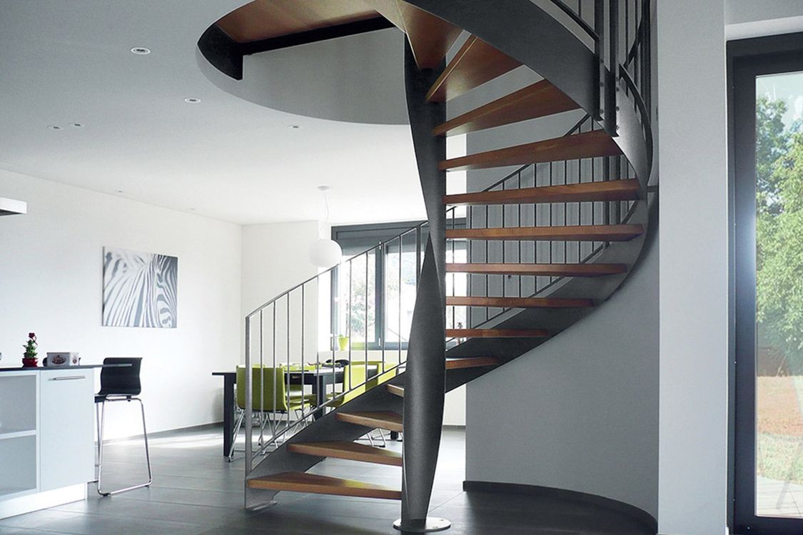 Tecnomit srls lavorazione ferro scale show room
