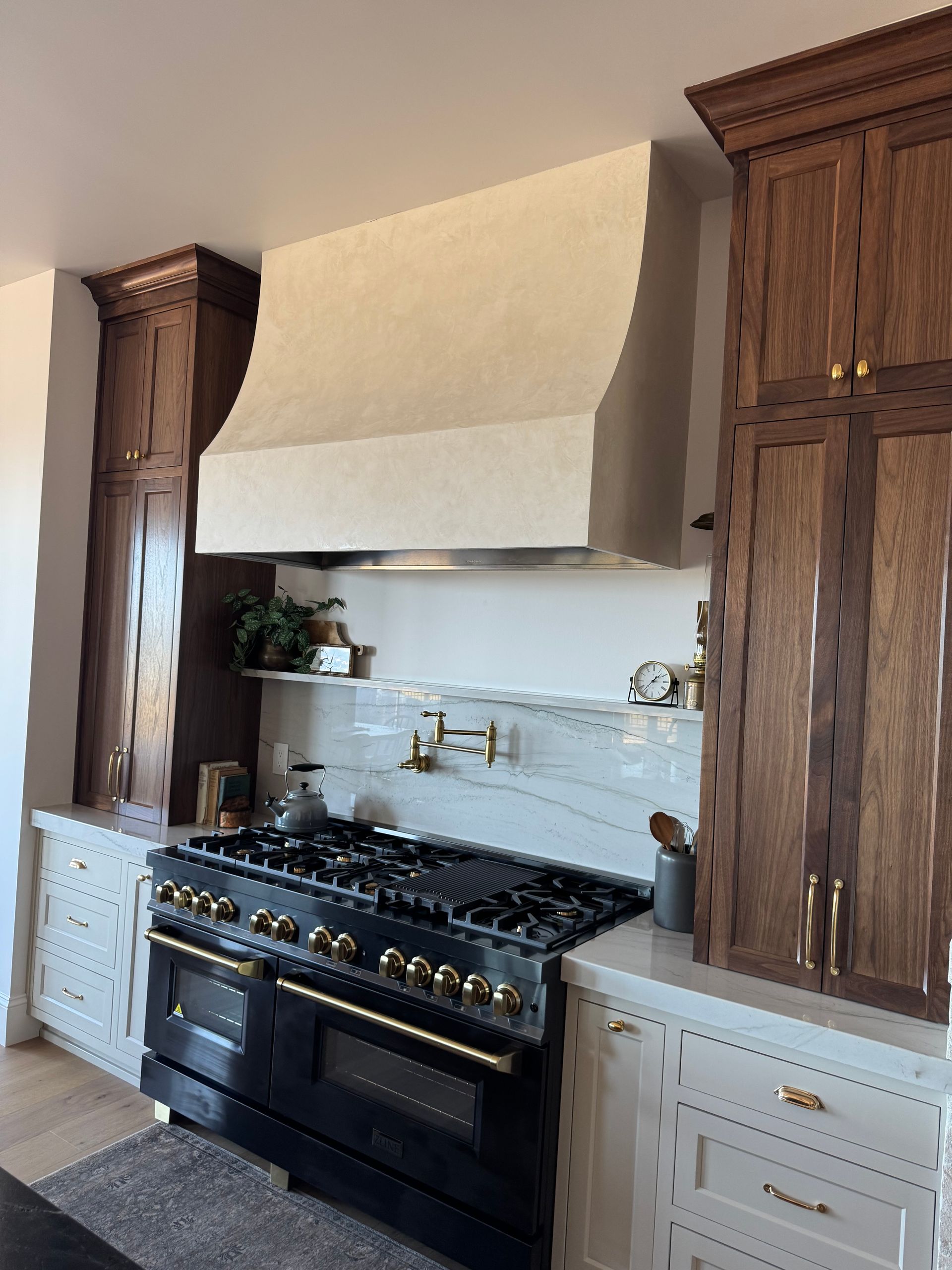 Venetian plaster room