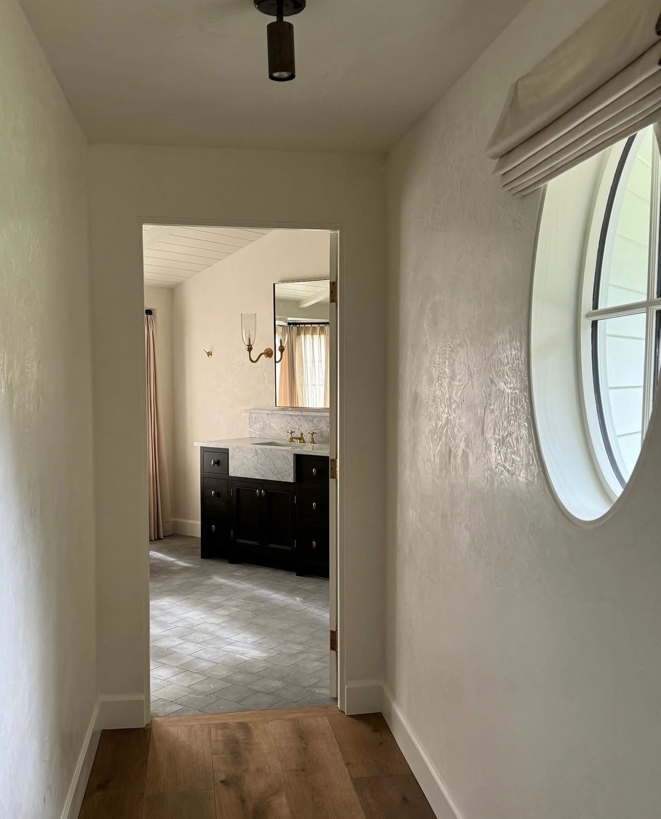Venetian plaster natural lime