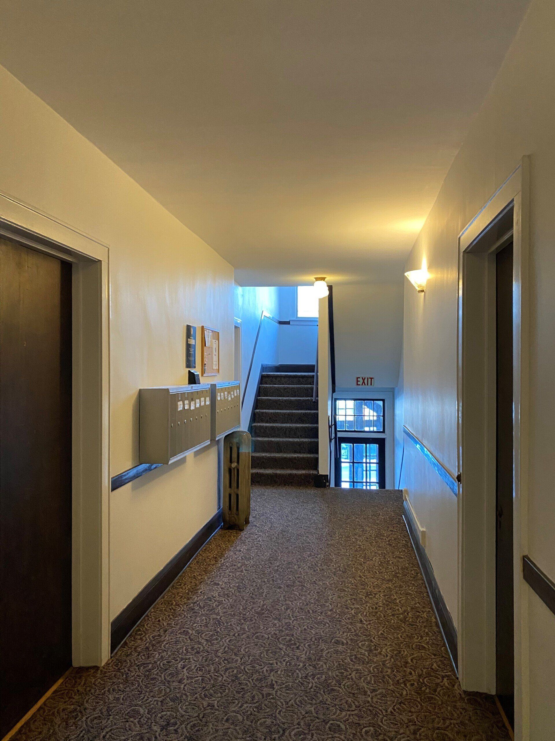 1419 West 27th St Interior