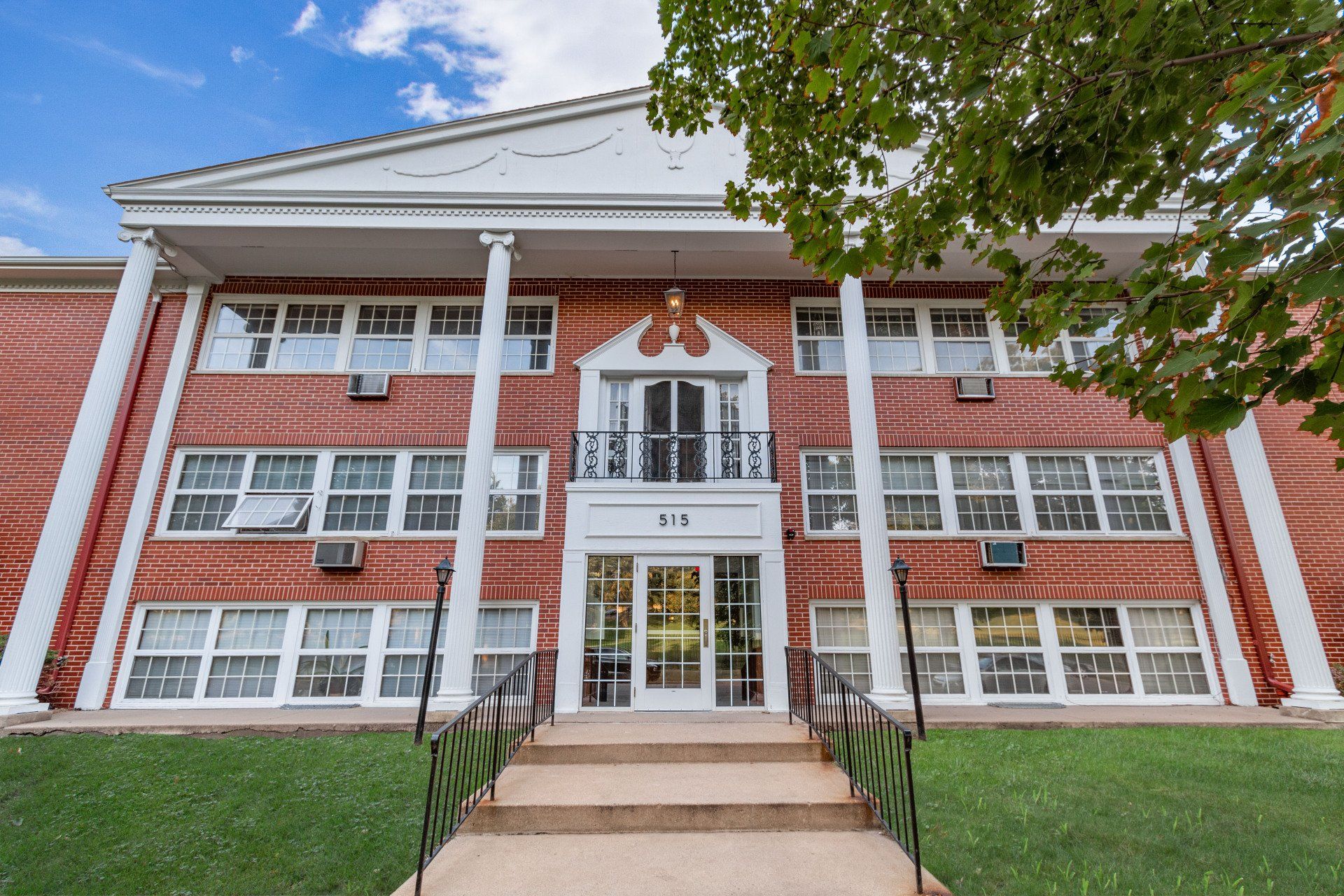 515 Cleveland Ave