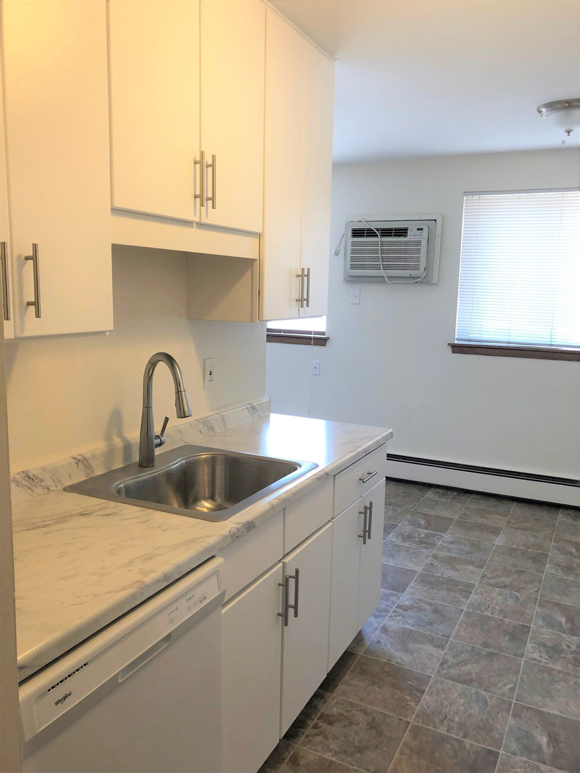6600 Chicago Ave S Kitchen