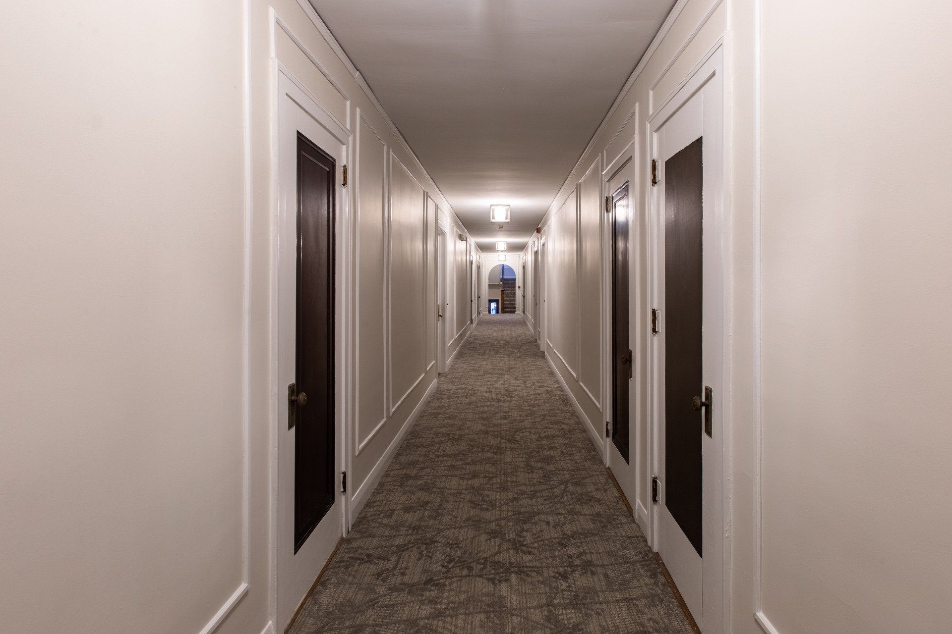 2905 and 2915 Dean Parkway Hallway