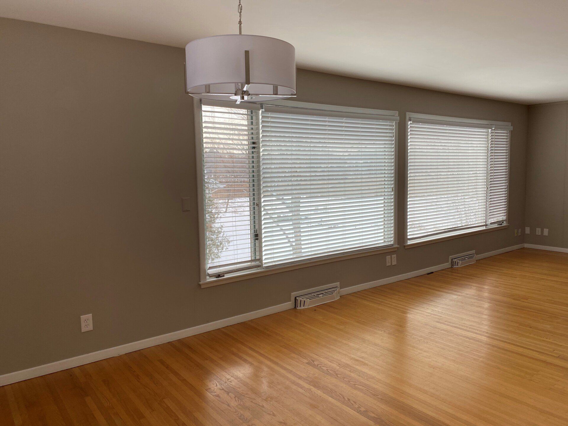 Edina Doubles Interior