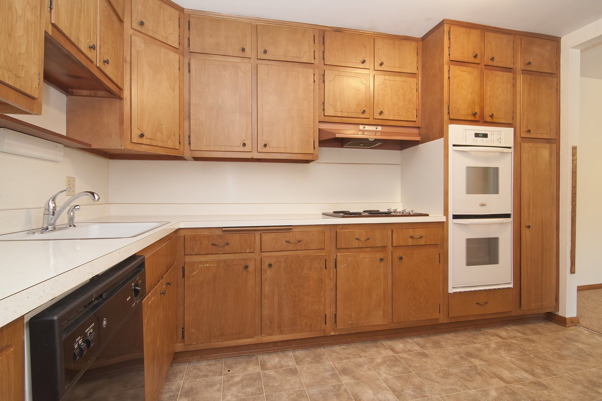 515 Cleveland Ave Kitchen