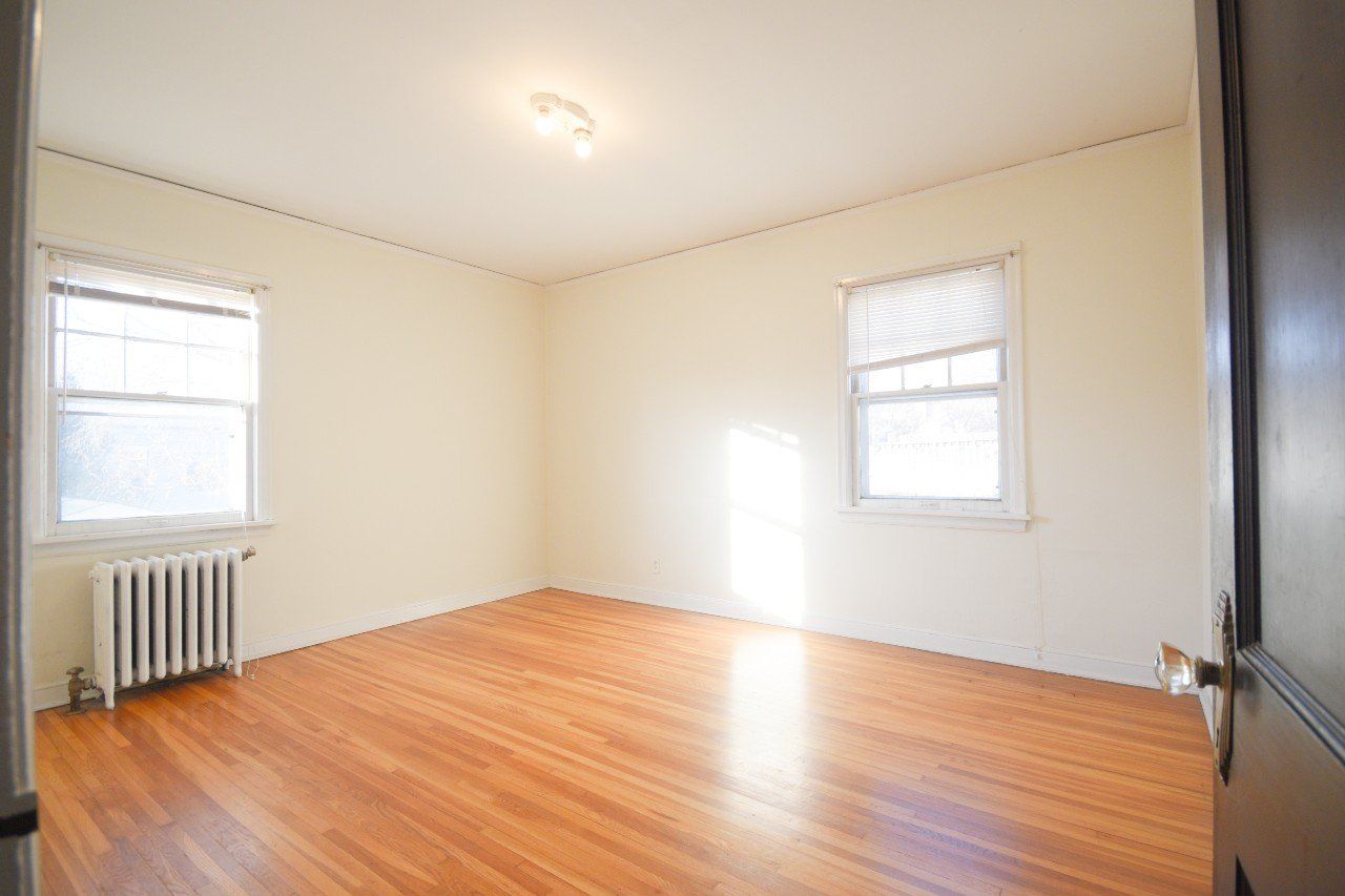 3124 Fremont Ave S Bedroom