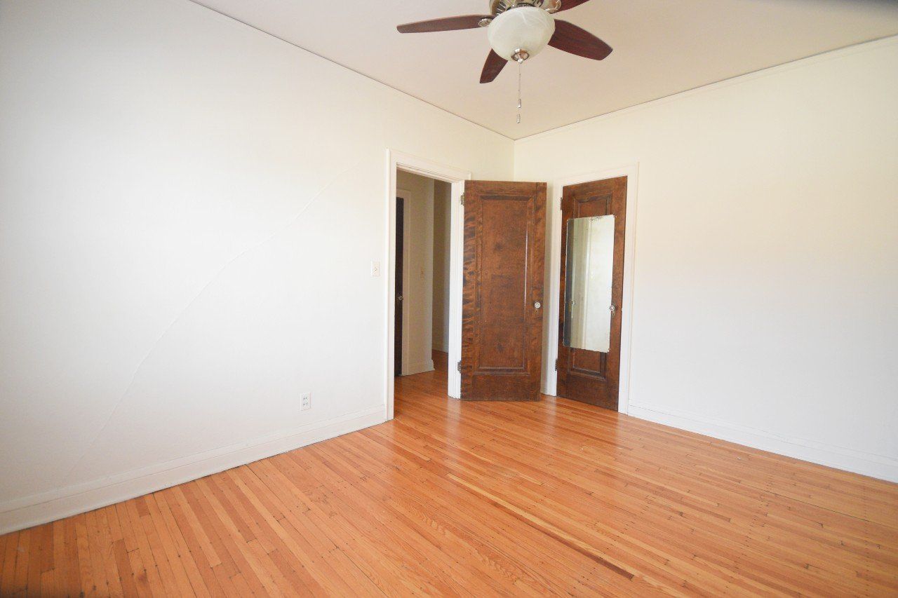 2426 Fillmore St NE Bedroom