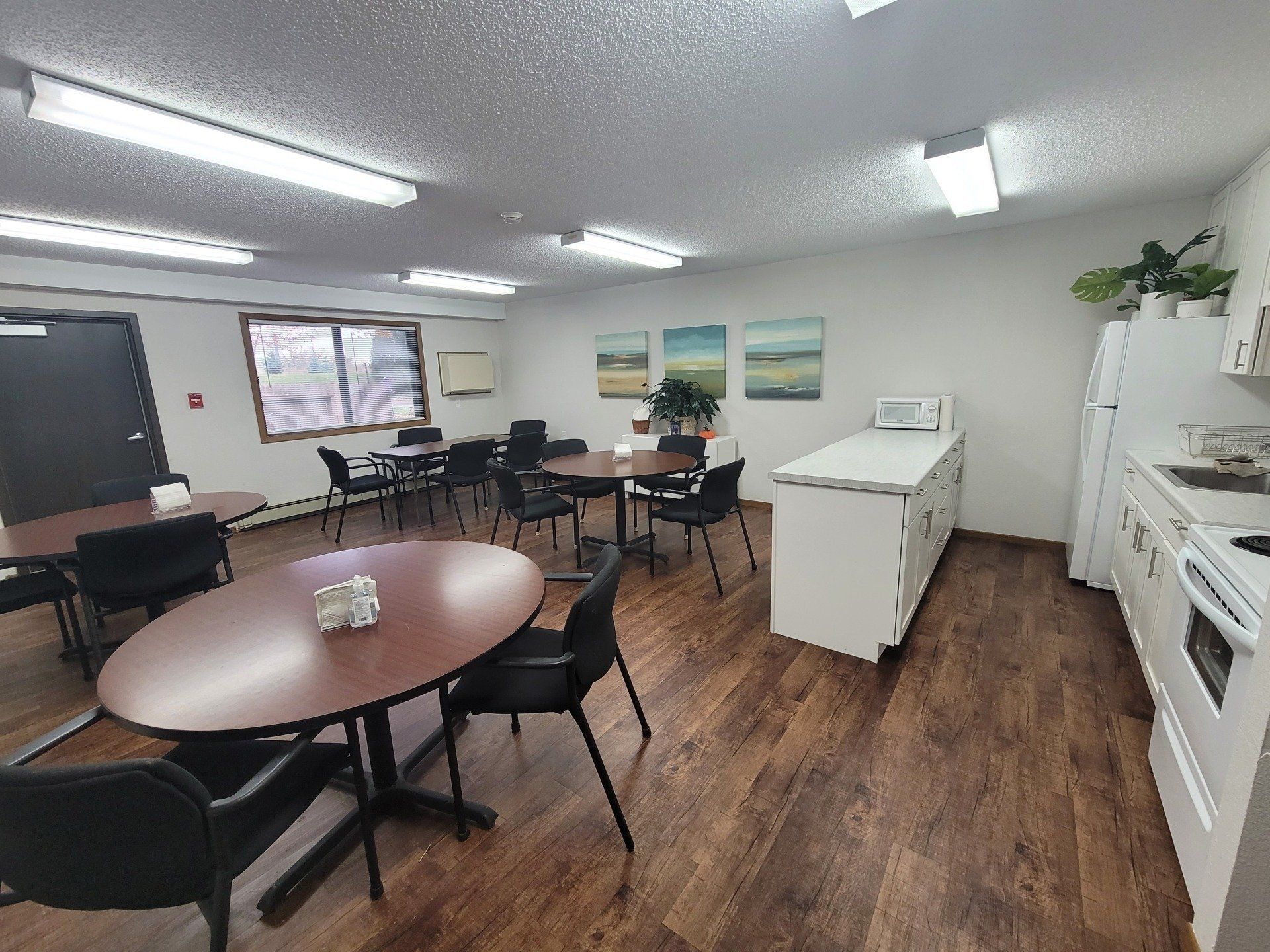 Lakeside Apartments Common Area