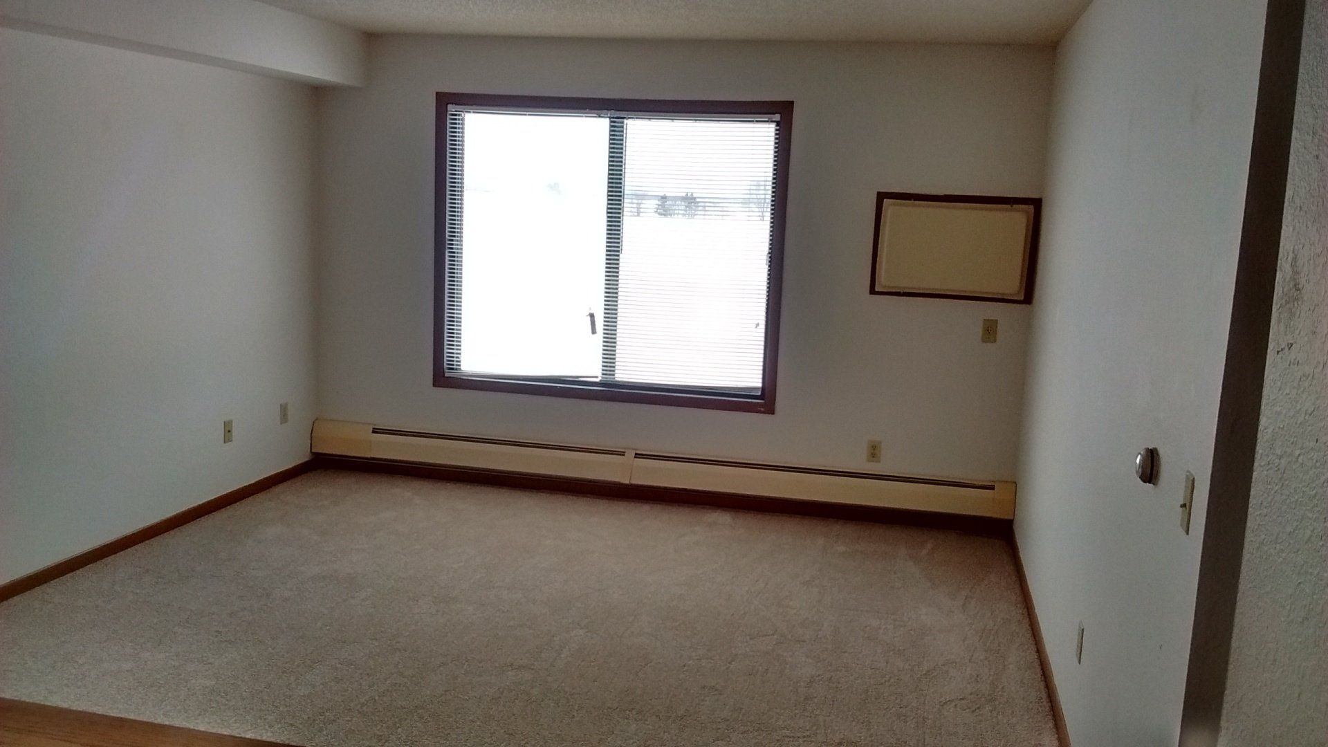 Prairie Manor Apartments Living Room