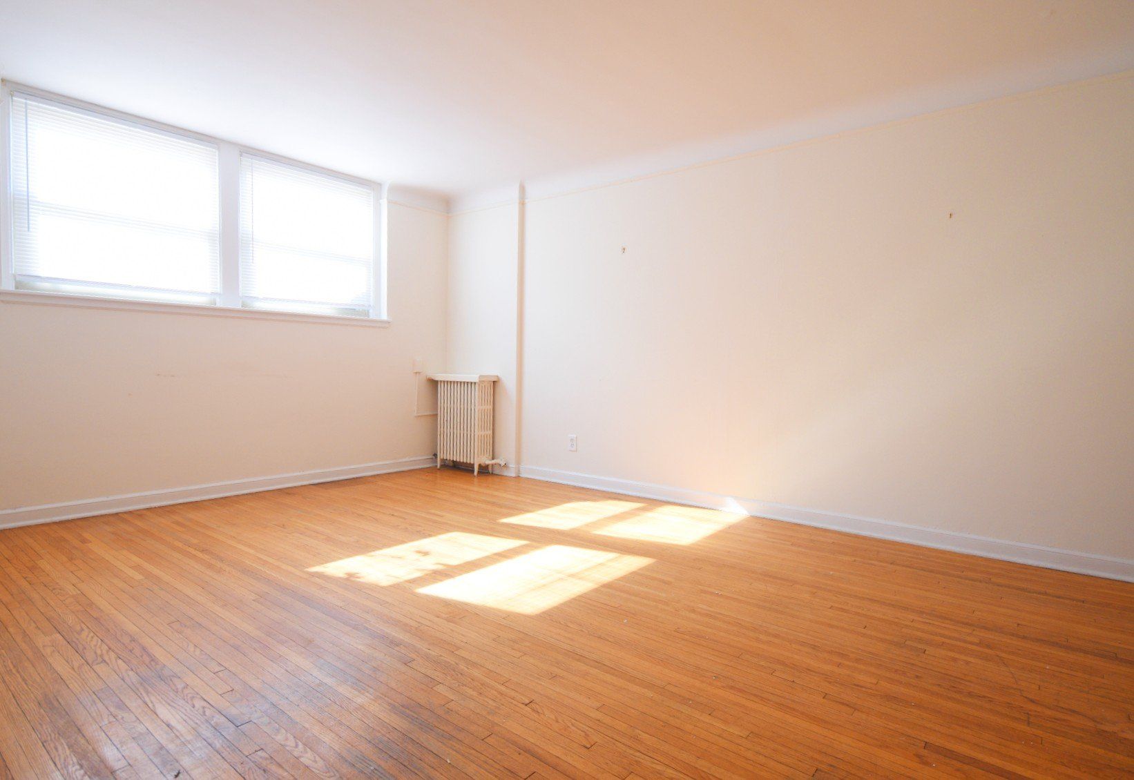 Ford View Apartments Bedroom