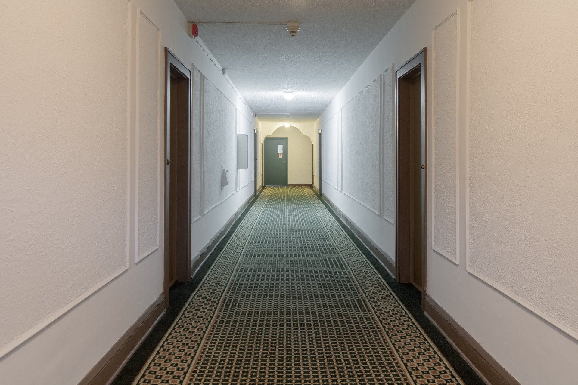 2601 & 2605 Fremont Ave S Hallway