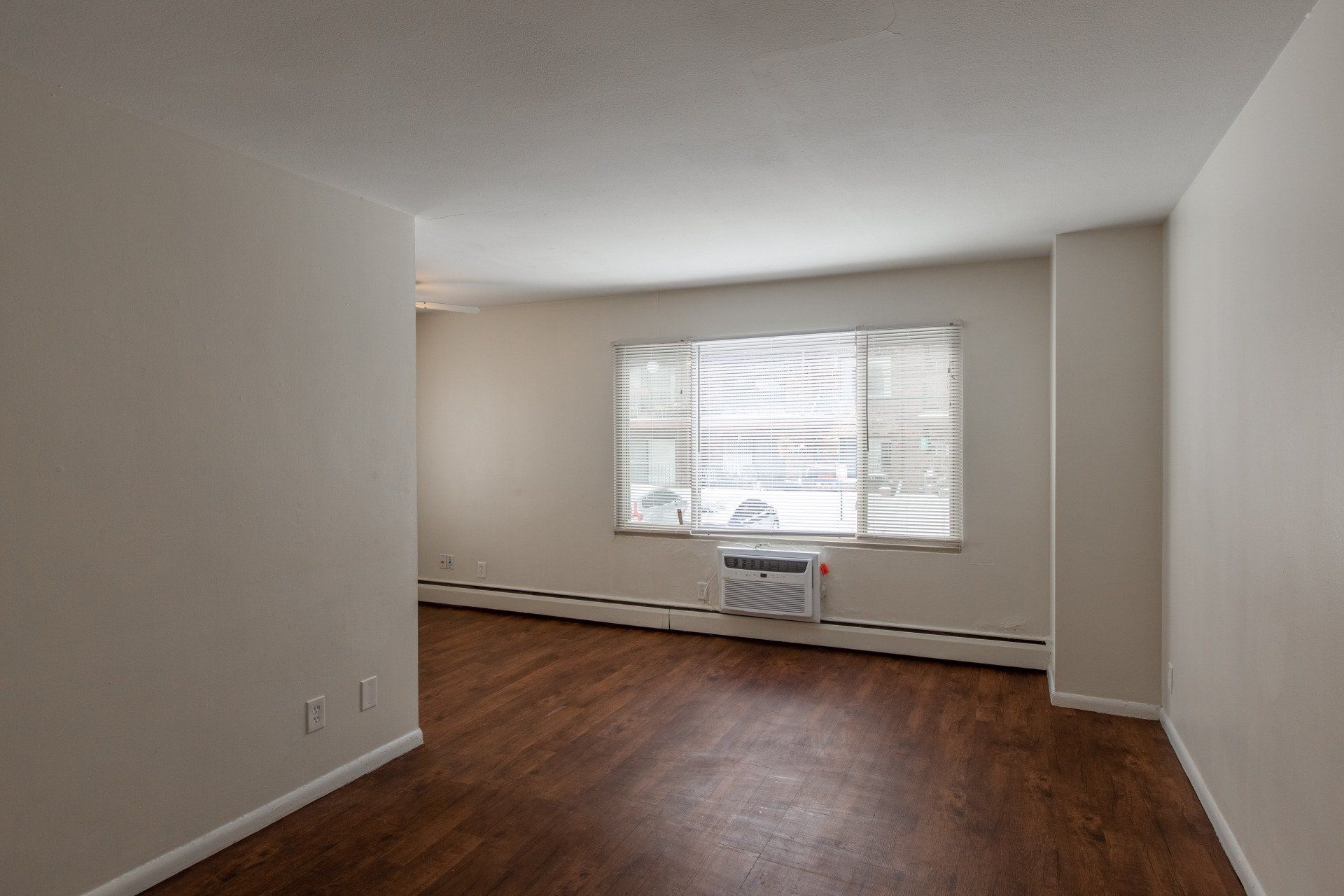 3508 Colfax Ave Living Room