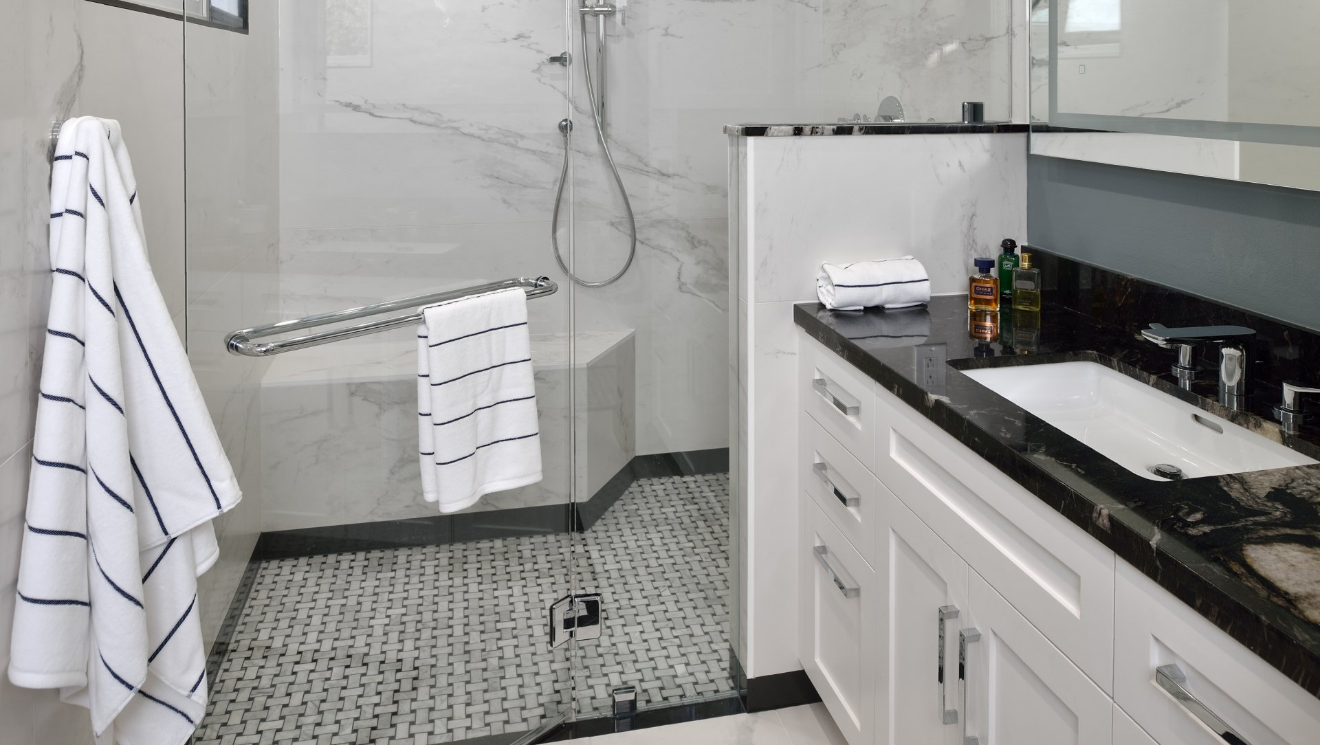 Beautiful Bathroom — Bellaire, TX — All American Tile & Remodeling Roofing & Renovation