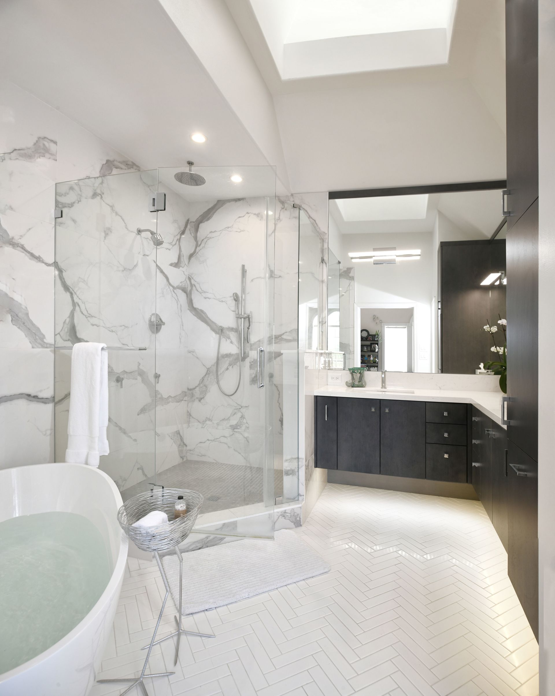 White Bathroom — Bellaire, TX — All American Tile & Remodeling Roofing & Renovation