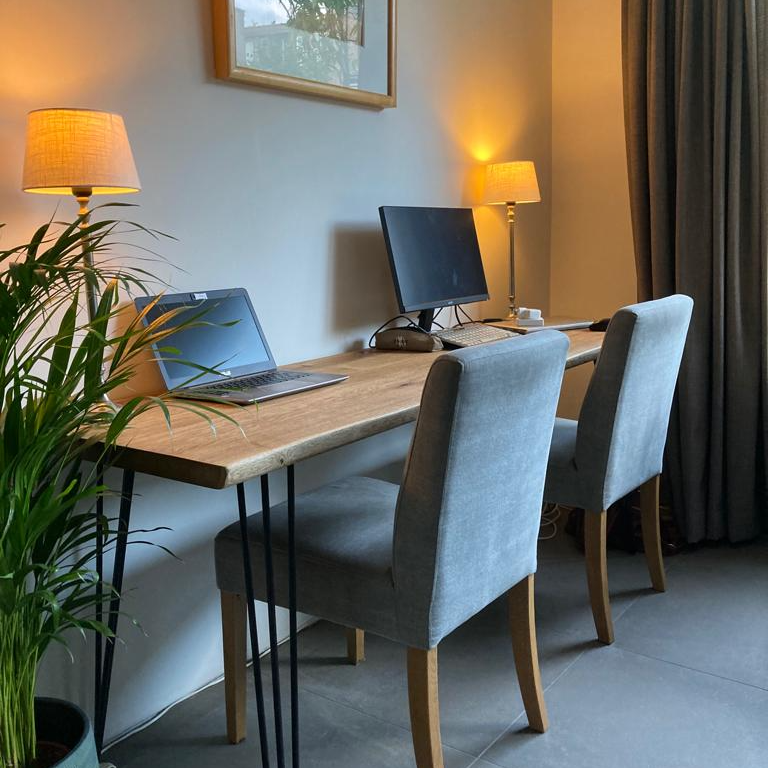houten tafel laten maken