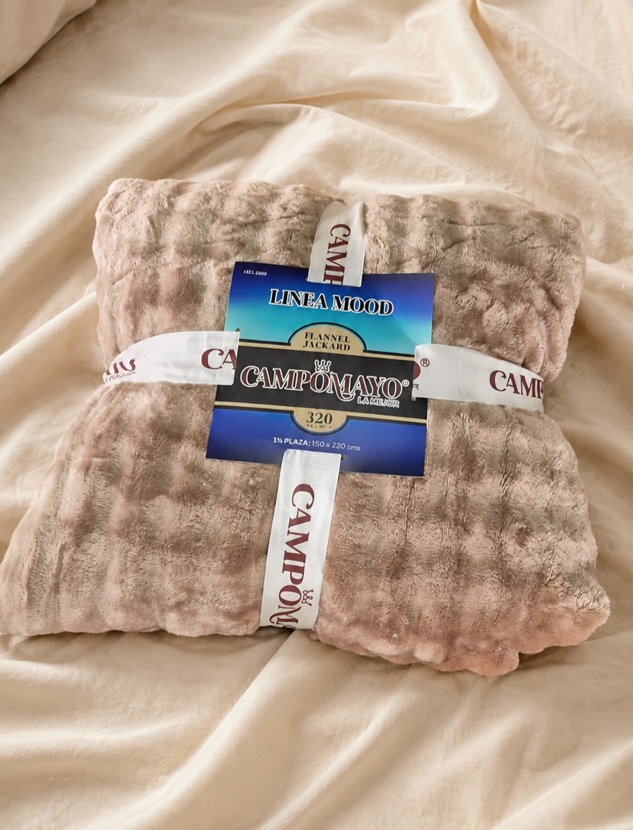Frazada flannel Jackard línea Mood - CAMEL | CAMPOMAYO