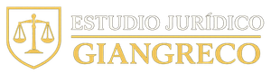Logotipo dorado con escalas y el texto “Instituto Jurídico GIANGRECO”