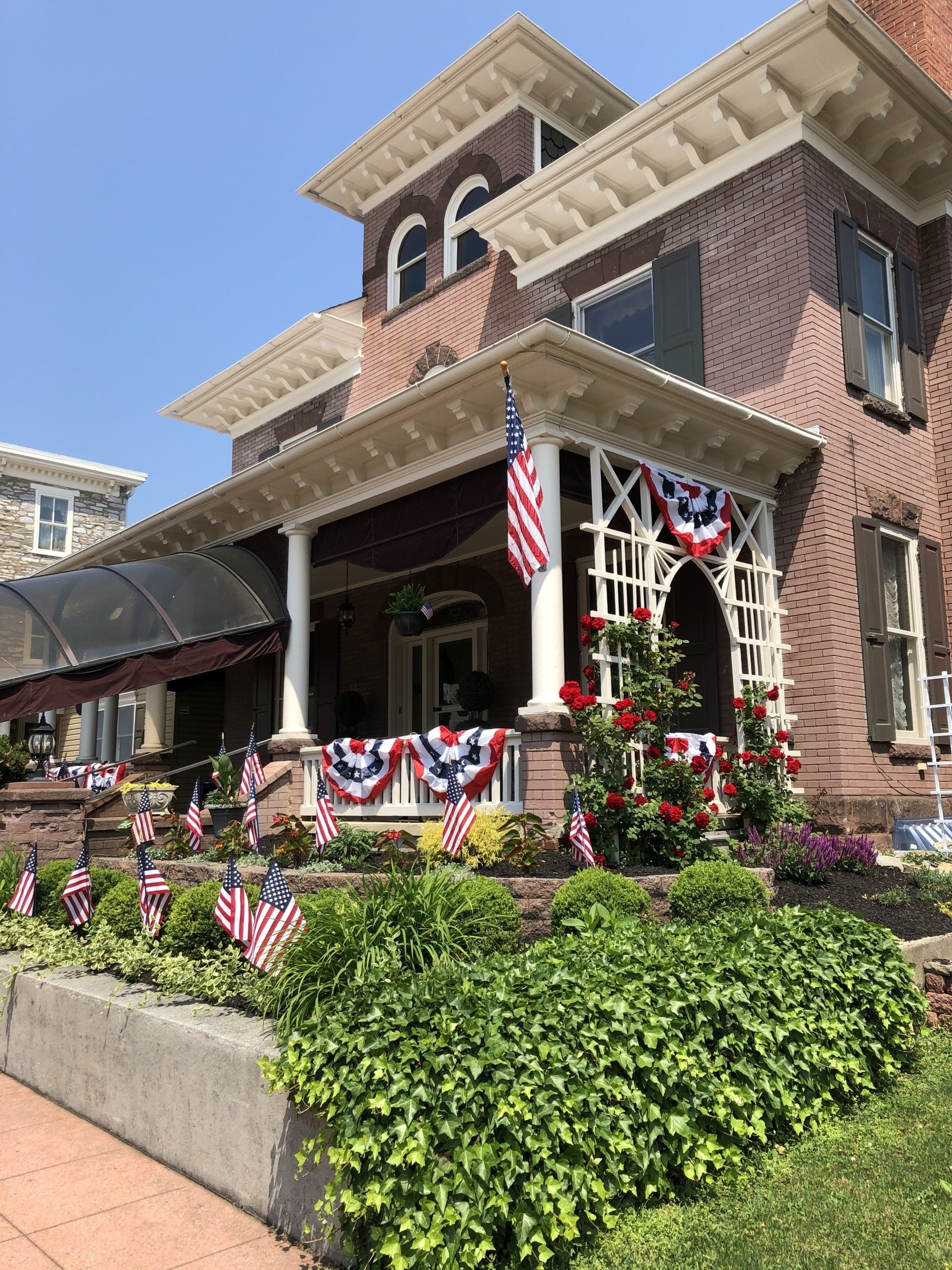 Trefz & Bowser Funeral Home, Inc. Hummelstown, PA