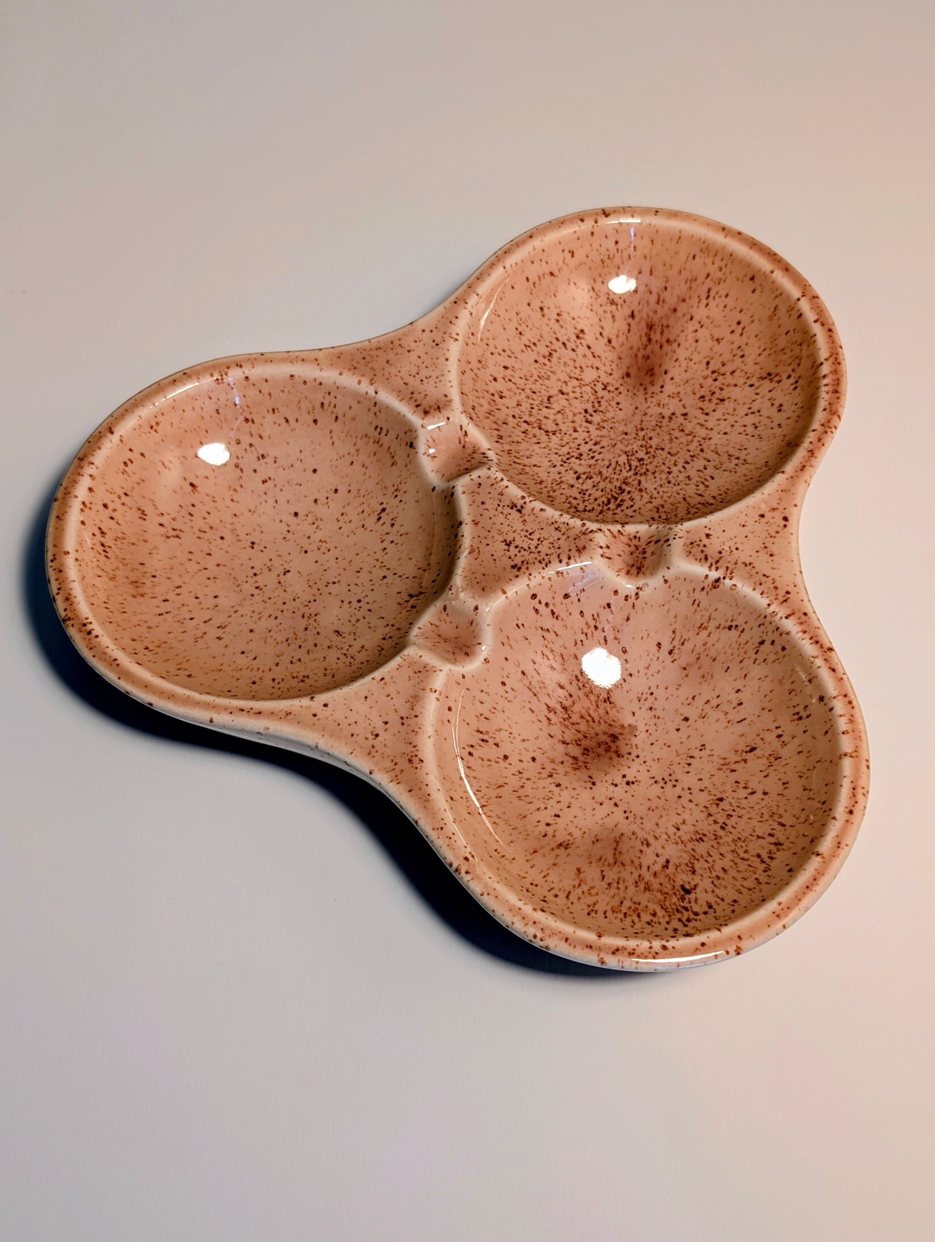 Triple Dipper Ashtray