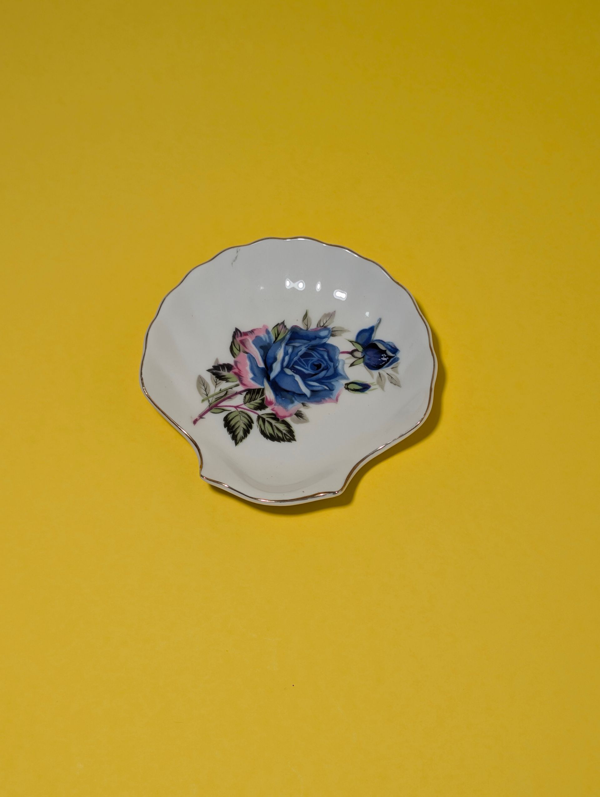 Blue Rose Shell Trinket Tray