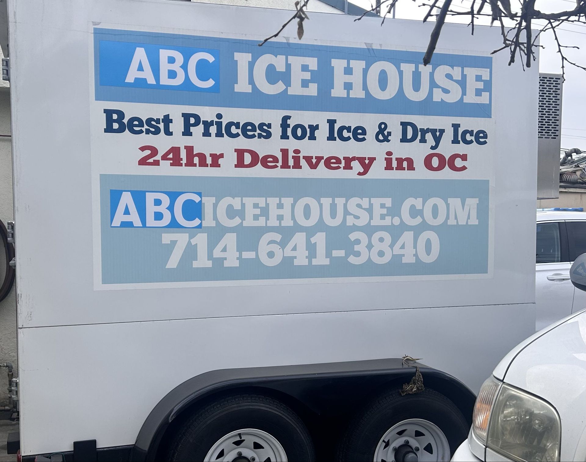 Delivery truck