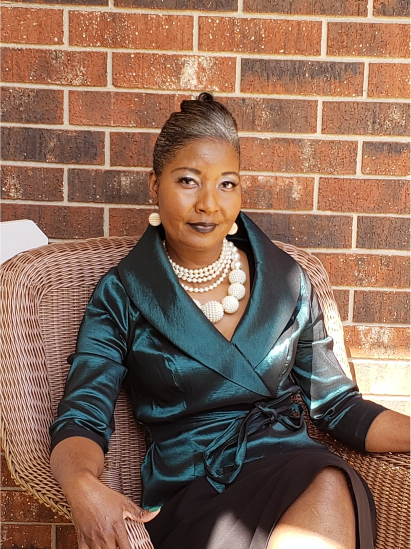 Dionne Threatt